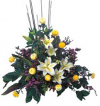 Arrangement of cut flowers